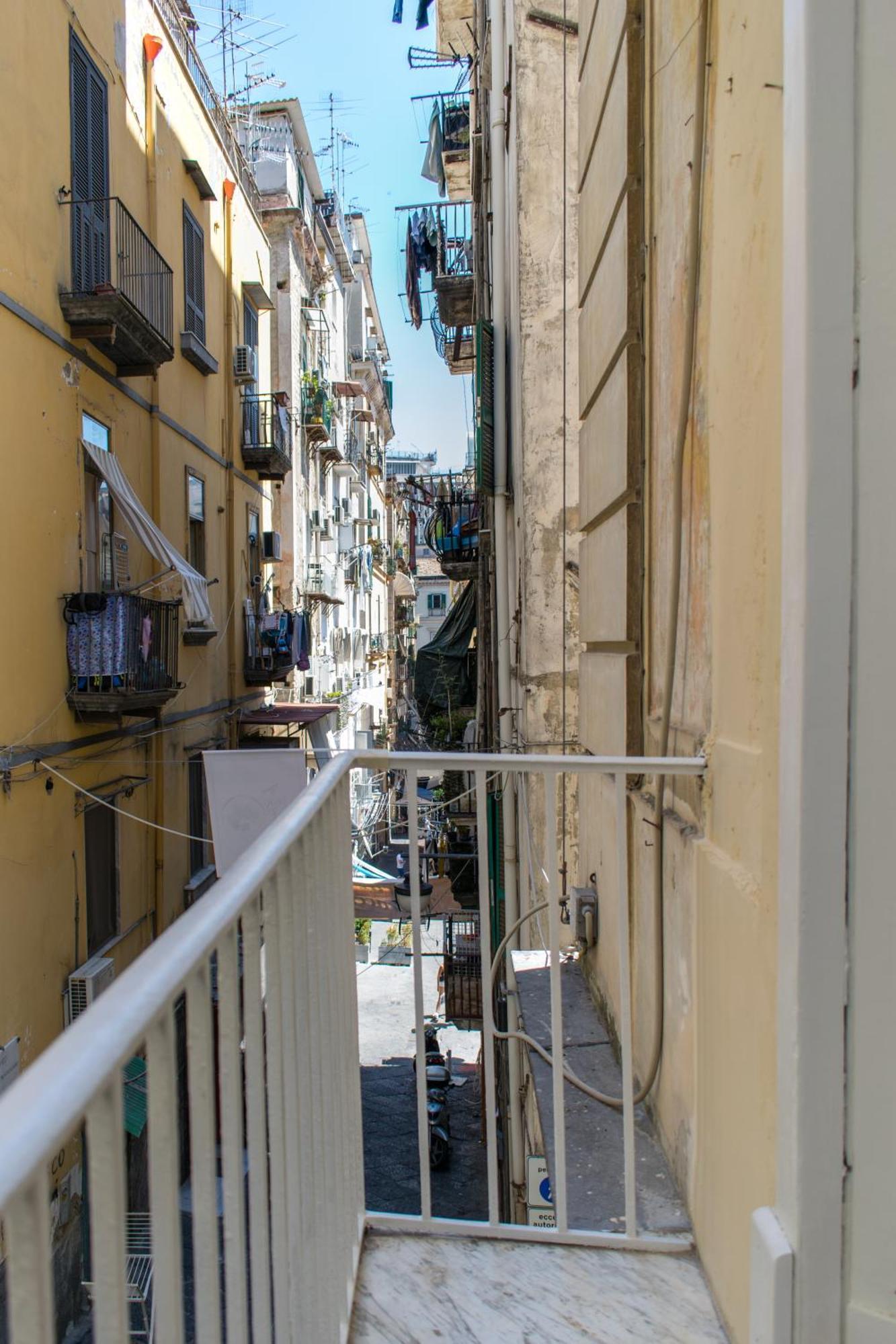 La Sciantosa Quartieri Spagnoli Napoli Exterior foto